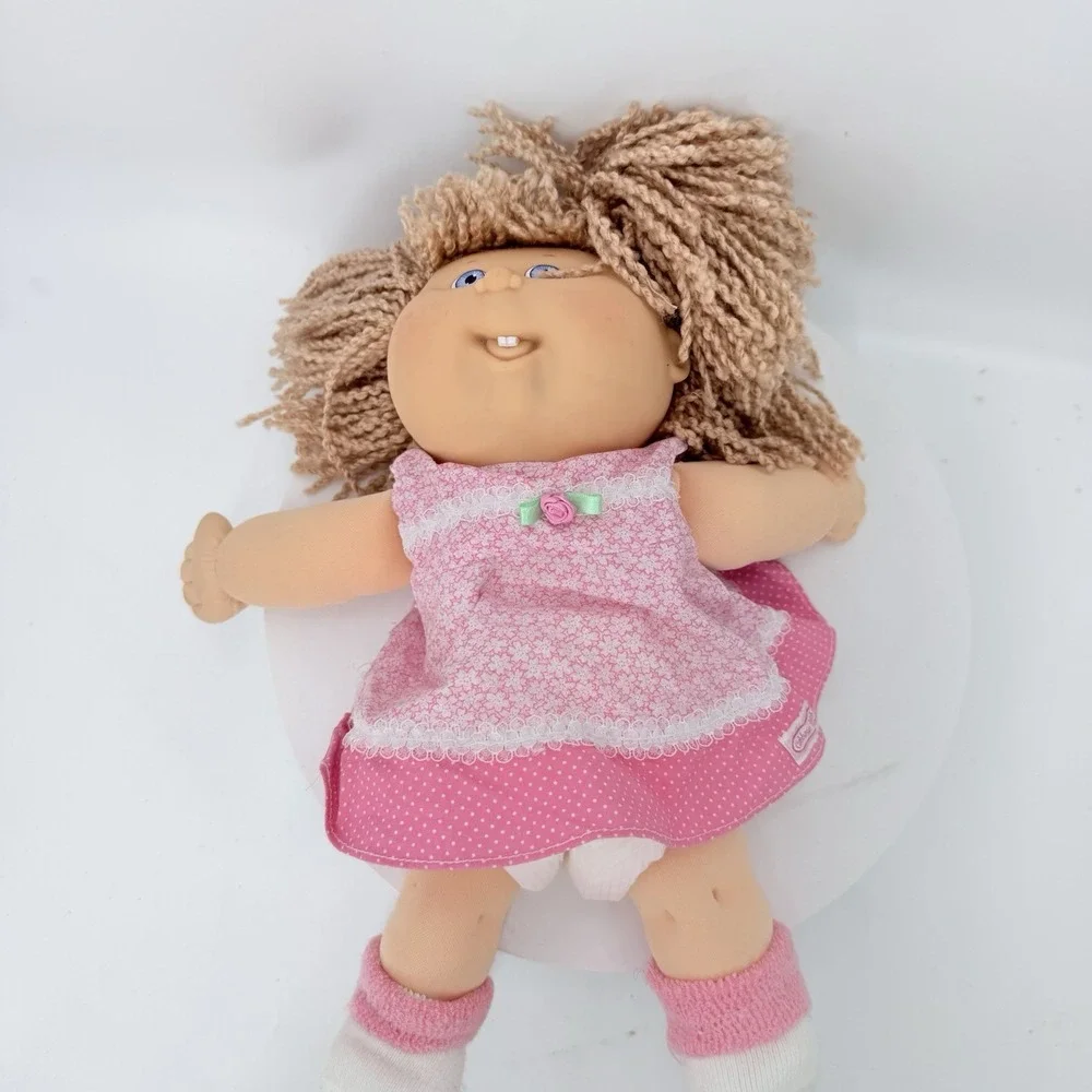 1990 First Edition Cabbage Patch Kids Doll Blonde Yarn Hair Blue Eyes